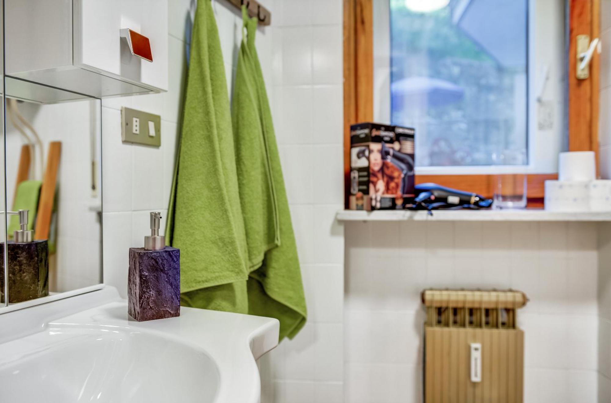 Snowflakes Retreat - Roomy Apartment With A View & Relax Solarium Cir 0133 Champoluc Eksteriør billede