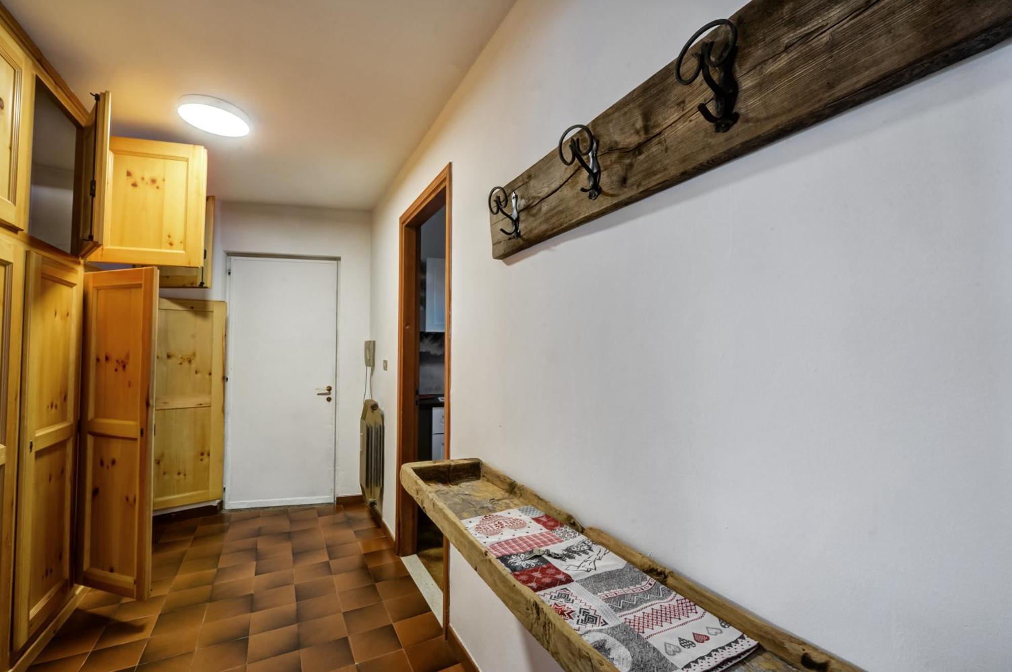 Snowflakes Retreat - Roomy Apartment With A View & Relax Solarium Cir 0133 Champoluc Eksteriør billede